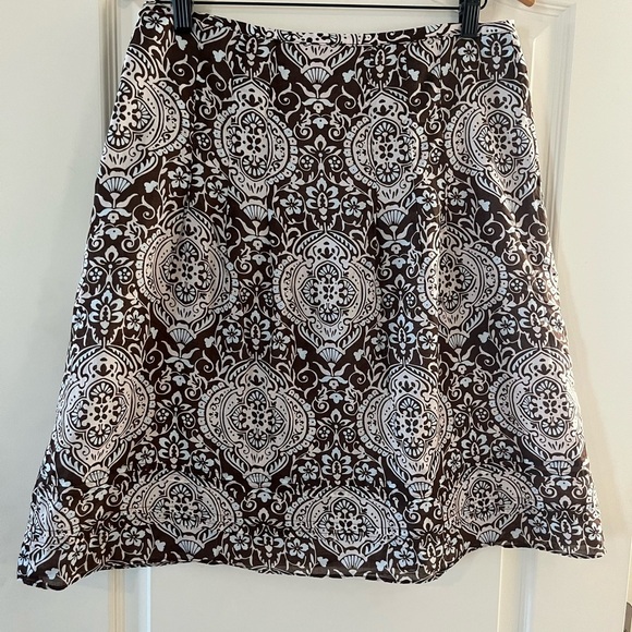 Ann Taylor Brown & White Patterned Elegant Lined Skirt women’s size 4 - Picture 8 of 14